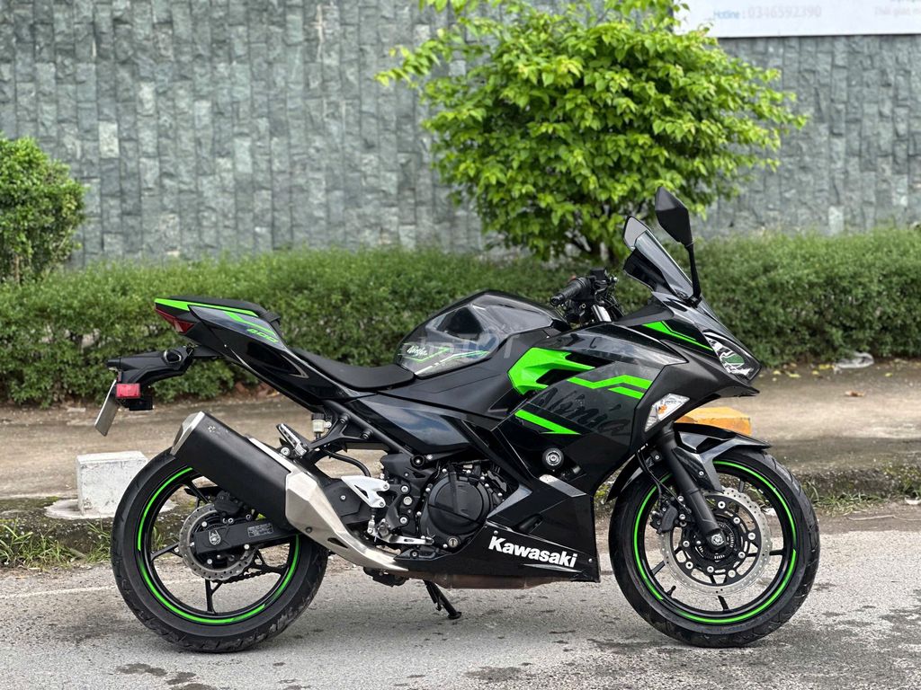 Kawasaki Ninja 400 biển 29 có trả góp trao đổi ✅. Mua bán Xe máy tại Quận Thanh Xuân Hà Nội được đăng bởi Phú Lý hình 4