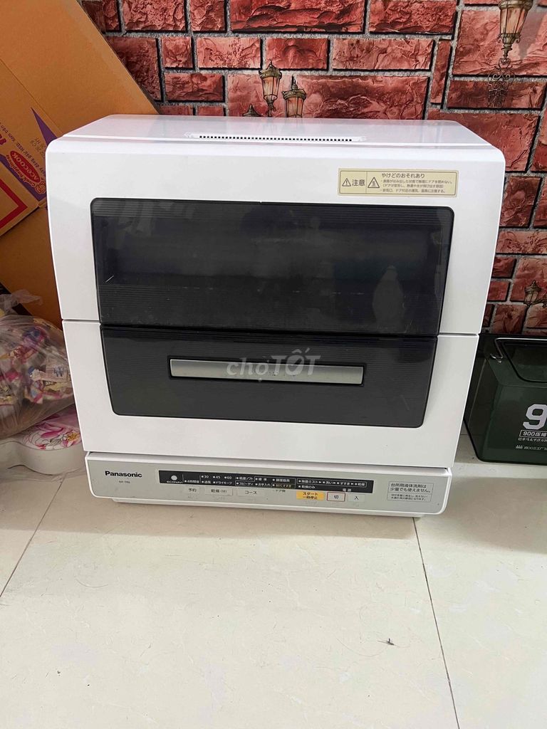 Máy rửa bát Panasonic NP-TR6 Trắng. Mua bán Bếp, lò, đồ điện nhà bếp tại Quận Hải An Hải Phòng được đăng bởi Quang Minh hình 1