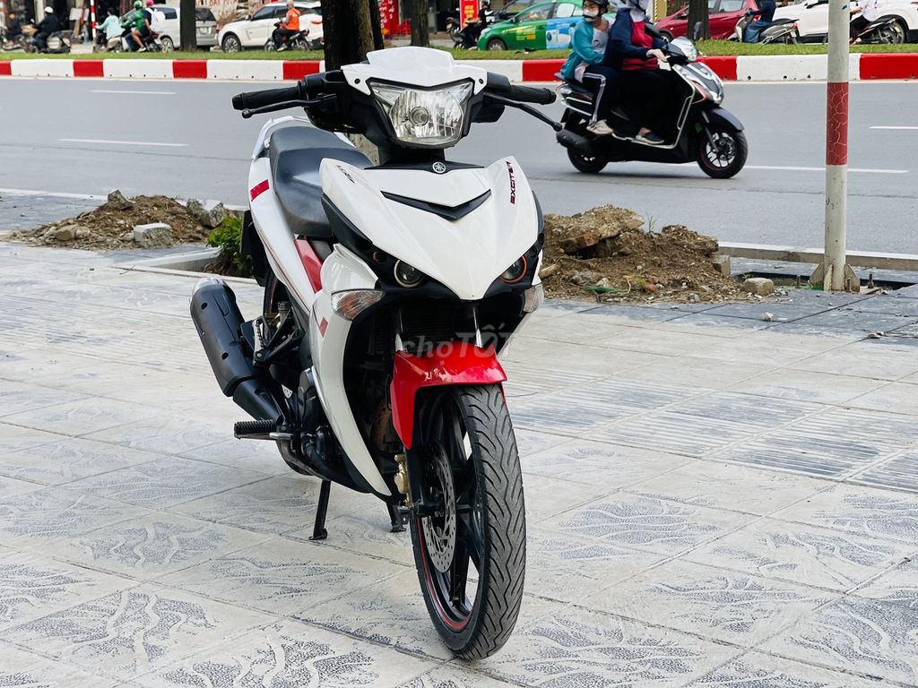 YAMAHA EXCITER 150 TRẮNG ĐỎ MÁY CỰC CHẤT. Mua bán Xe máy tại Quận Nam Từ Liêm Hà Nội được đăng bởi Trí Thành hình 3
