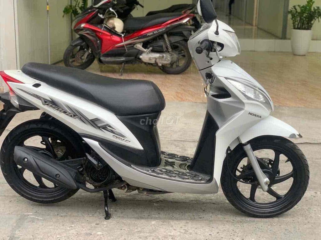 honda vision trắng máy ngon, xe. như mới. Mua bán Xe máy tại Quận Nam Từ Liêm Hà Nội được đăng bởi Cường nguyễn hình 2