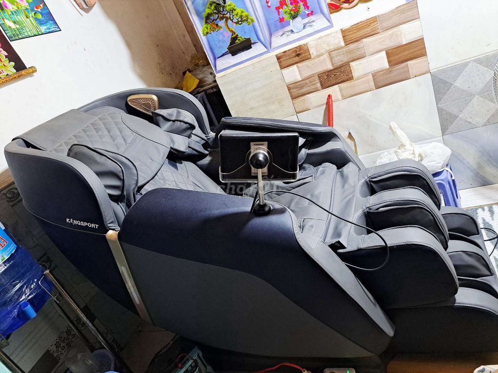 Ghế massage Kingsport G83 Xám Da 99% mới. Mua bán Bàn ghế tại Quận Bình Tân Tp Hồ Chí Minh được đăng bởi Anh Tài hình 1