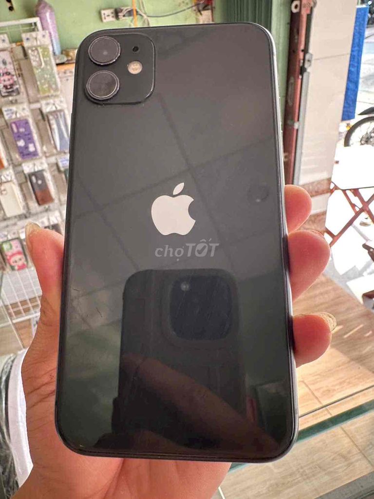 Apple iPhone 11 128GB Xám. Mua bán Điện thoại tại Huyện Mang Thít Vĩnh Long được đăng bởi Nhí cái nhum hình 1