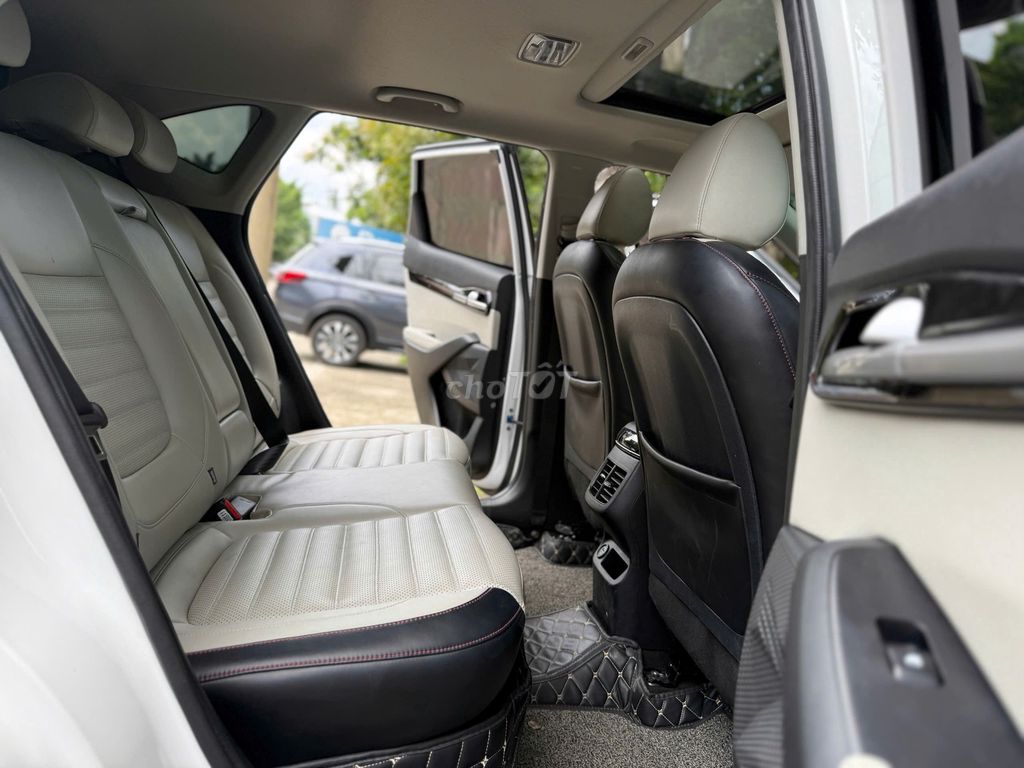 Kia Seltos Premium 1.4 AT 2023 - 33000 km. Mua bán Ô tô tại Thành phố Thuận An Bình Dương được đăng bởi trần thị khánh huyền  hình 7