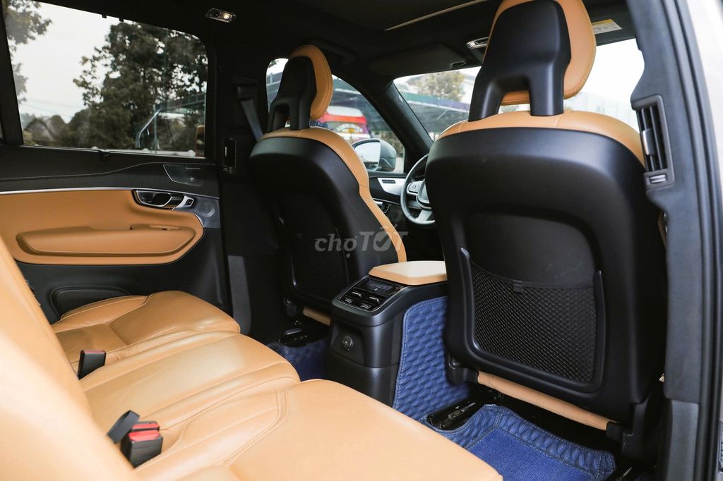 Volvo XC90 2021 Recharge T8 AWD 39000 km cực mới. Mua bán Ô tô tại Quận Gò Vấp Tp Hồ Chí Minh được đăng bởi NGUYỄN MINH VUA XE LƯỚT hình 9
