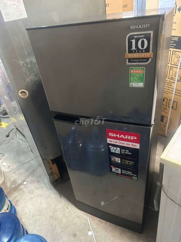Tủ lạnh Sharp Inverter 165L Xám. Mua bán Tủ lạnh tại Quận Ninh Kiều Cần Thơ được đăng bởi MÁY GIẶT THANH LÝ GIÁ RẺ hình 1