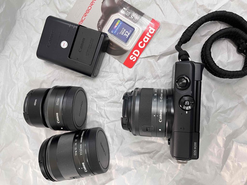 Canon M200 + kit 15-45 STM