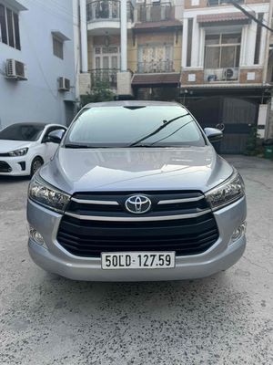 Bán xe Toyota Innova 2019 màu bạc