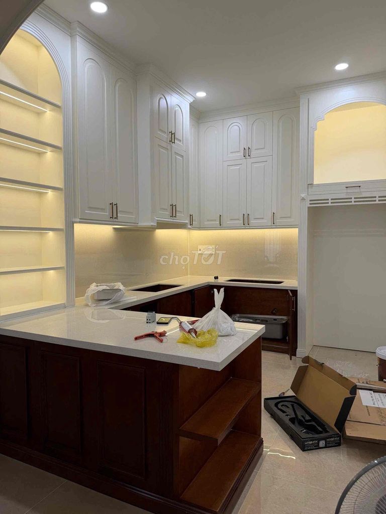 VIP-вилла на продажу в Фуок Хае (VCN)