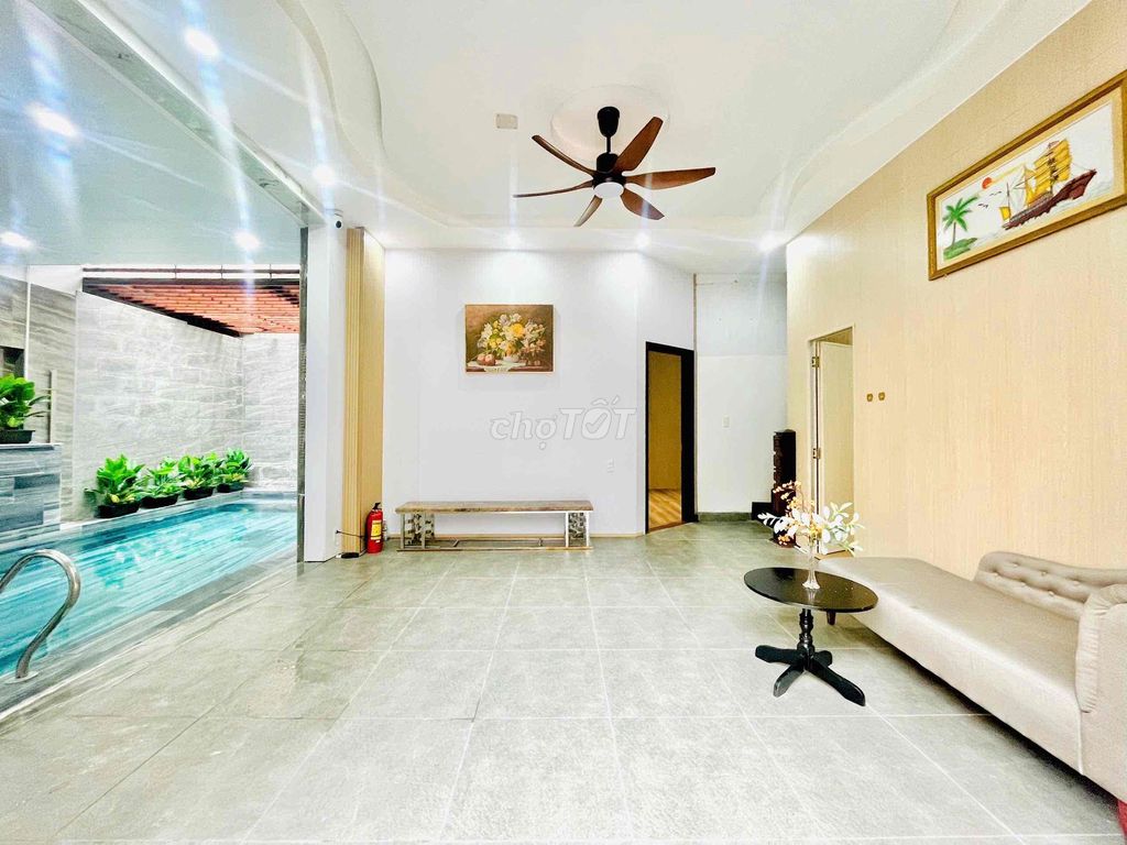 Luxury pool villa on Đa Mặn Đông near Crown — photo 3