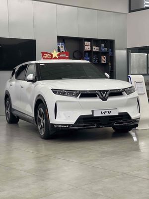 VinFast VF9 2025 Eco. Mua bán Ô tô tại Thành phố Buôn Ma Thuột Đắk Lắk được đăng bởi Thọ Phạm VinFast