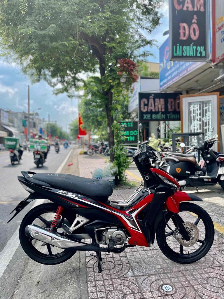 ❤️Honda WaveRSX Fi 2017, BSTP 9Chủ, CÓ GÓP. Mua bán Xe máy tại Quận 8 Tp Hồ Chí Minh được đăng bởi Tấn Đạt hình 2