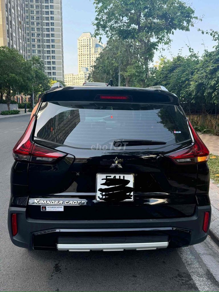 Mitsubishi Xpander Cross 2020 AT - 21000 km