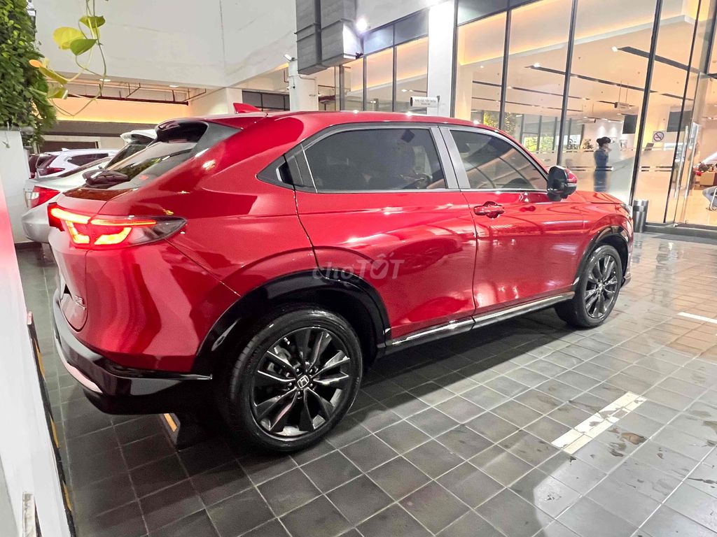 Honda HR-V 2022 - 29000 km Xe đẹp giá tốt. Mua bán Ô tô tại Quận 7 Tp Hồ Chí Minh được đăng bởi Đại lý Ô tô Honda Quận 7 hình 4