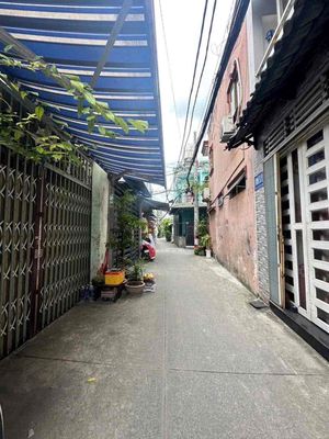 Nhà phố 44 m² · 3 PN · Đường Thống Nhất