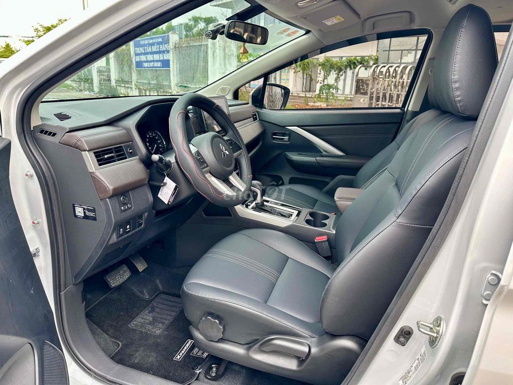 Xpander Pre 2025 Trắng livenew. Mua bán Ô tô tại Quận Hải Châu Đà Nẵng được đăng bởi Lê Bá Hội hình 13