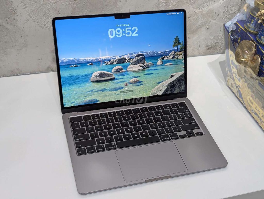 Macbook Air 13" M2 16GB/512GB 98%. Mua bán Laptop tại Quận 10 Tp Hồ Chí Minh được đăng bởi Duy Nhật hình 1