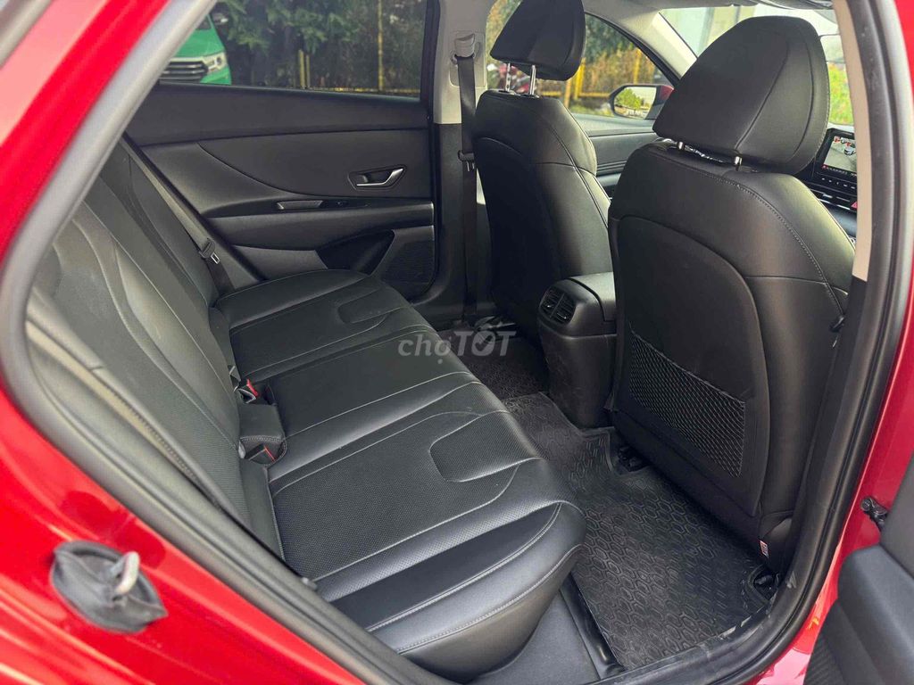 Hyundai Elantra 2023 1.6 AT Đặc Biệt 9500km. Mua bán Ô tô tại Quận Cái Răng Cần Thơ được đăng bởi Nguyễn Vĩnh Nguyên Khôi hình 13