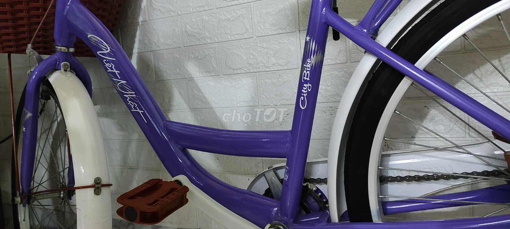 Xe đạp bé gái màu tím Việt Nhật mới 99.9%. Mua bán Xe đạp tại Huyện Nhà Bè Tp Hồ Chí Minh được đăng bởi Chi Dang hình 6
