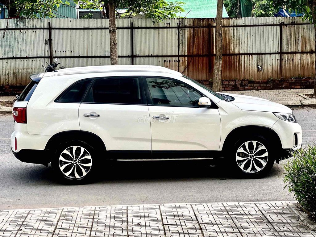kia sorento GAT máy xăng 7 chỗ. Mua bán Ô tô tại Quận Nam Từ Liêm Hà Nội được đăng bởi Auto Đại Phát hình 5