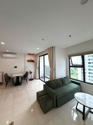 Cho thuê CC 2PN, 2WC tại The Origami - Vinhomes Grand Park, căn góc