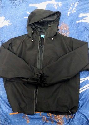 Pass Áo Khoác UNISEX mới, chỉ thử 1 lần. Mua bán Quần áo tại Thành phố Bà Rịa Bà Rịa - Vũng Tàu được đăng bởi Nguyễn Thị Thu Giang