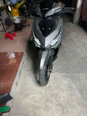 variro 2018 vàng cát od 2500km. Mua bán Xe máy tại Quận Tân Phú Tp Hồ Chí Minh được đăng bởi Van hieu hình 1