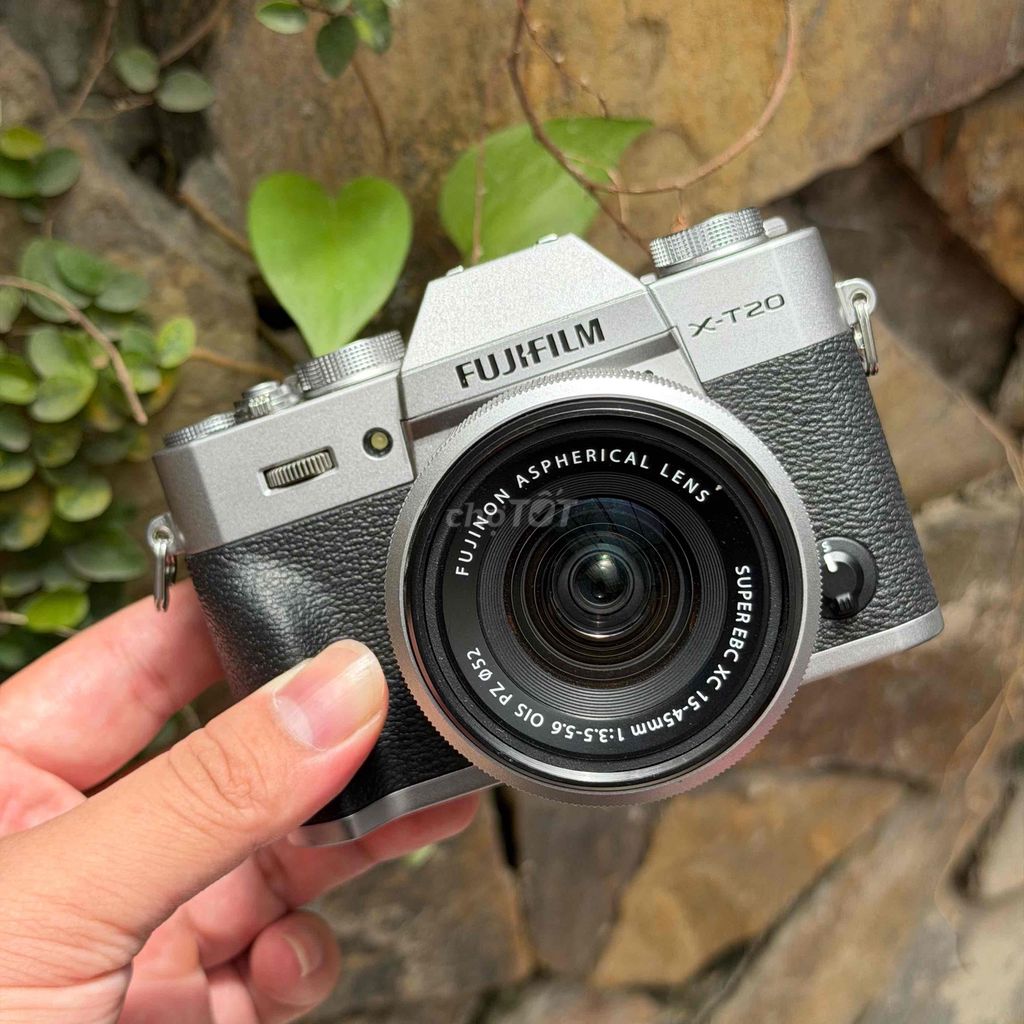 Máy ảnh Fujifilm X-T20 kèm XC 15-45 như mới. Mua bán Máy ảnh, Máy quay tại Quận Hai Bà Trưng Hà Nội được đăng bởi Quang Huy hình 1
