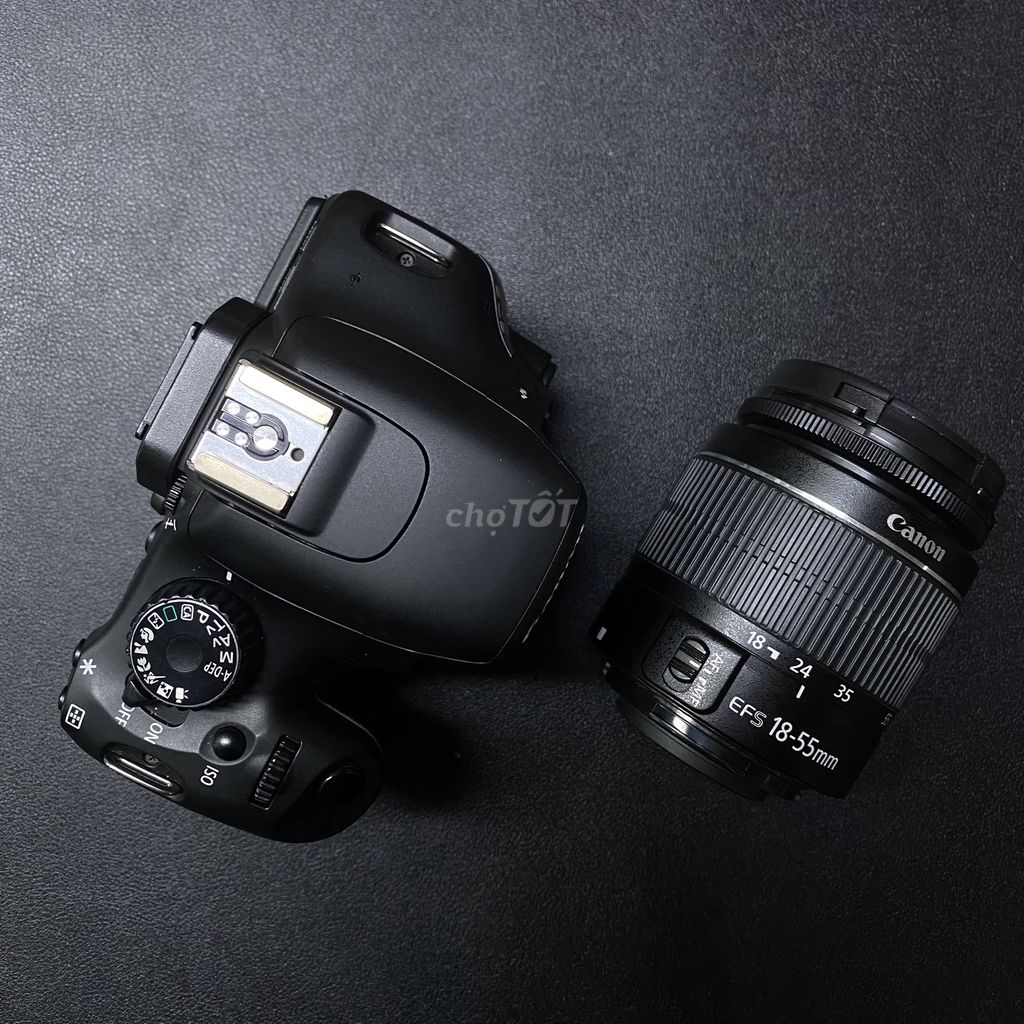Canon EOS 550D kèm lens kit 18-55mm III mới 95%.