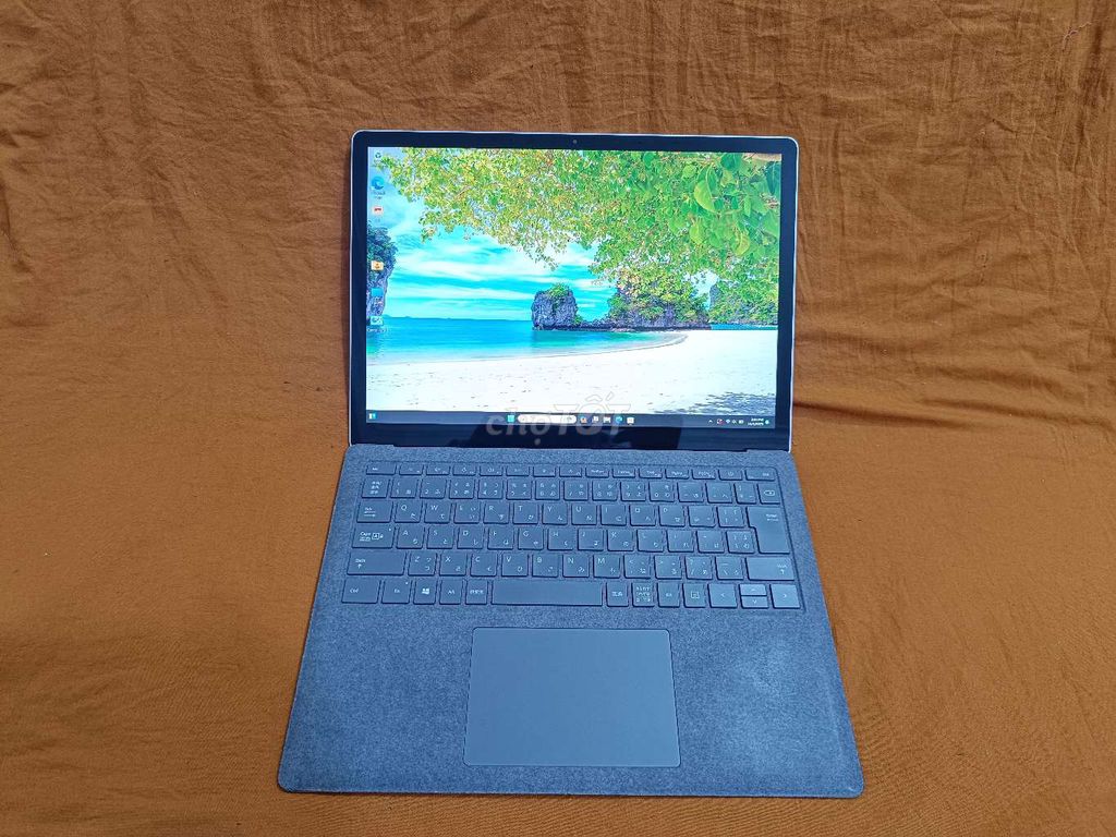 Microsoft Surface Laptop 3 i5-1035G7/ 8GB/128GB. Mua bán Laptop tại Quận Đống Đa Hà Nội được đăng bởi Đinh Văn Thọ hình 1