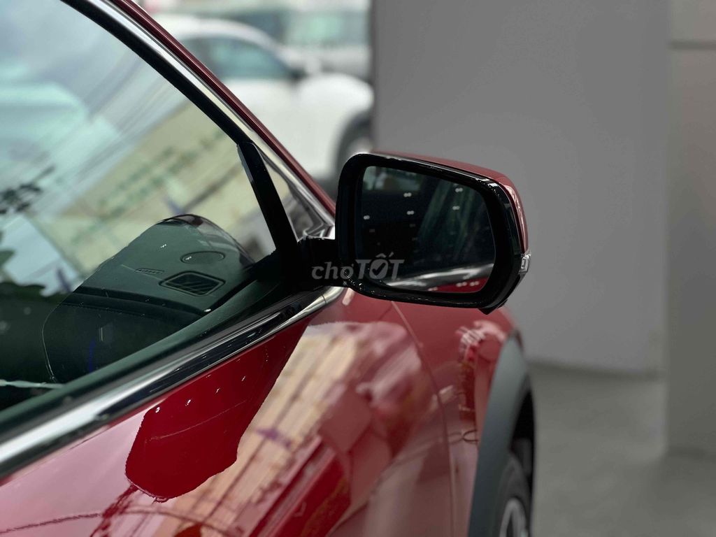 VF6 Plus Đỏ mới 100%, xe sẳn giao ngay. Mua bán Ô tô tại Quận 12 Tp Hồ Chí Minh được đăng bởi VinFast An Sương Quốc Lộ 1A hình 7