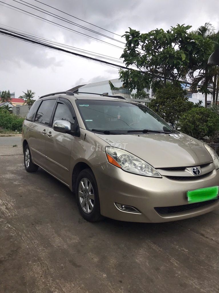 Toyota Sienna 2008  - odo 100.000. Mua bán Ô tô tại Thành phố Rạch Giá Kiên Giang được đăng bởi Nguyễn thịnh hình 5