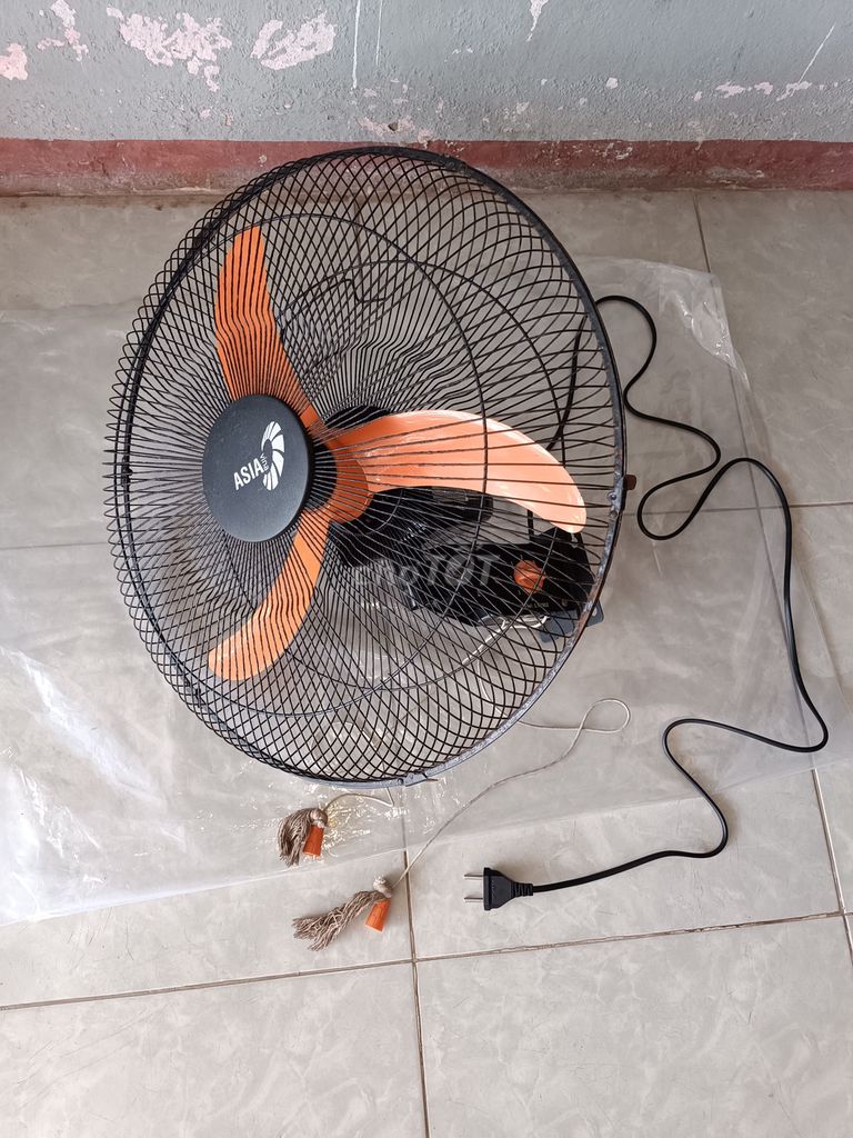 Quạt Đen, Cam điều khiển 2 dây Asia, giá 220k. Mua bán Quạt tại Thị xã Điện Bàn Quảng Nam được đăng bởi Ket ban face zalo qua sdt hình 1