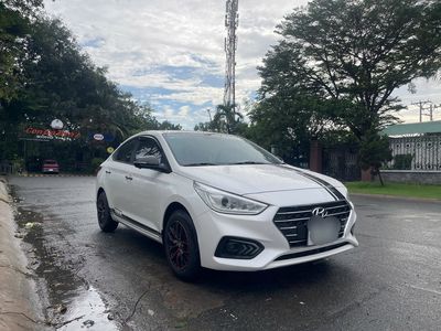Hyundai Accent 1.4 MT 2020 - 77000 km. Mua bán Ô tô tại Thành phố Thủ Dầu Một Bình Dương được đăng bởi trần thị khánh huyền 