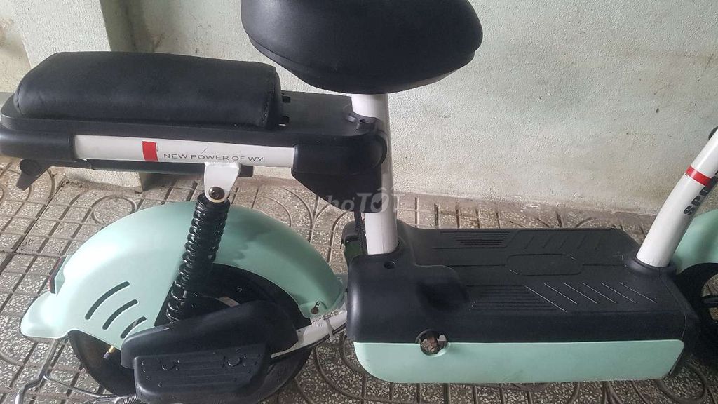 Xe dư dùng ít chạy nên mới tinh. Mua bán Xe máy tại Thành phố Vĩnh Long Vĩnh Long được đăng bởi  Nguyễn Gia Hào  hình 2