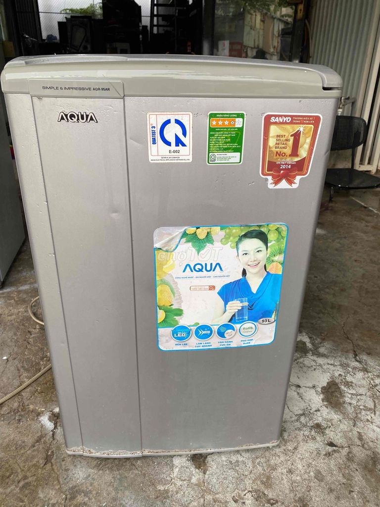 Tủ lạnh Aqua AQR-95AR 90L Trắng. Mua bán Tủ lạnh tại Quận Cẩm Lệ Đà Nẵng được đăng bởi Dương Nam hình 1