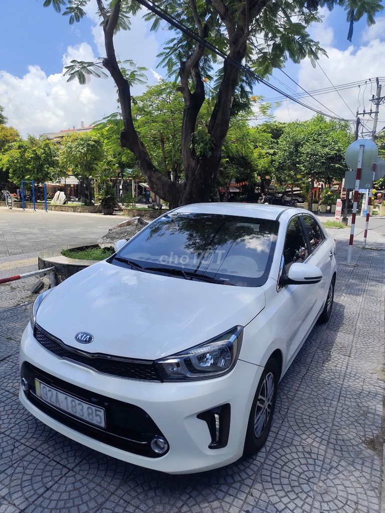 Kia Soluto 2019 AT Deluxe - 700000 km. Mua bán Ô tô tại Quận Cẩm Lệ Đà Nẵng được đăng bởi Nguyễn Đức Trưởng hình 1
