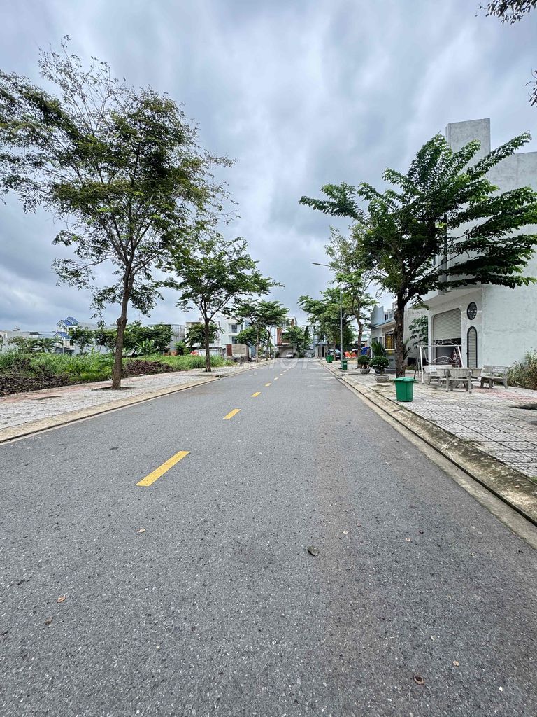 Chủ ngợp cần bán 80m2 đất tdc lộc an