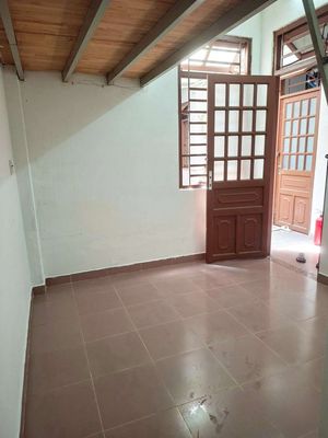 CHO THUÊ PHÒNG TRỌ ĐƯỜNG VĂN CHUNG( HOÀNG HOA THÁM), TÂN BÌNH