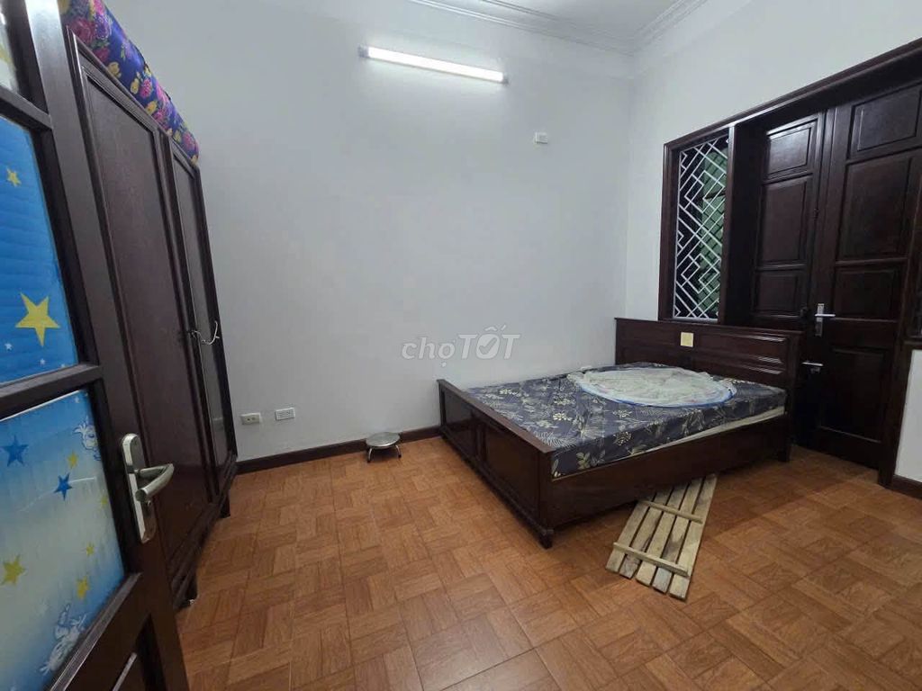 Дом в аренду в Луонг Кхань Тхиене, Хоанг Май - 50 м², 4 спальни, полный