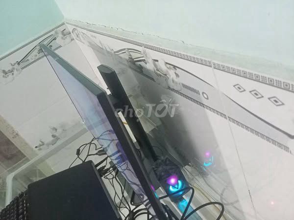 Cáp HDMI Đen 1.5m. Mua bán Phụ kiện (Màn hình, Chuột...) tại Huyện Củ Chi Tp Hồ Chí Minh được đăng bởi phụ kiện pc bmcc hình 1