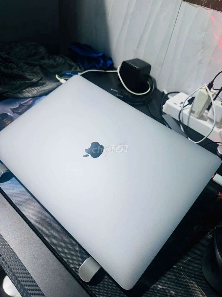 Apple MacBook Pro i9 16 inch 16GB/1TB Like New. Mua bán Laptop tại Thành phố Biên Hòa Đồng Nai được đăng bởi ÂU DƯƠNG PHONG hình 1