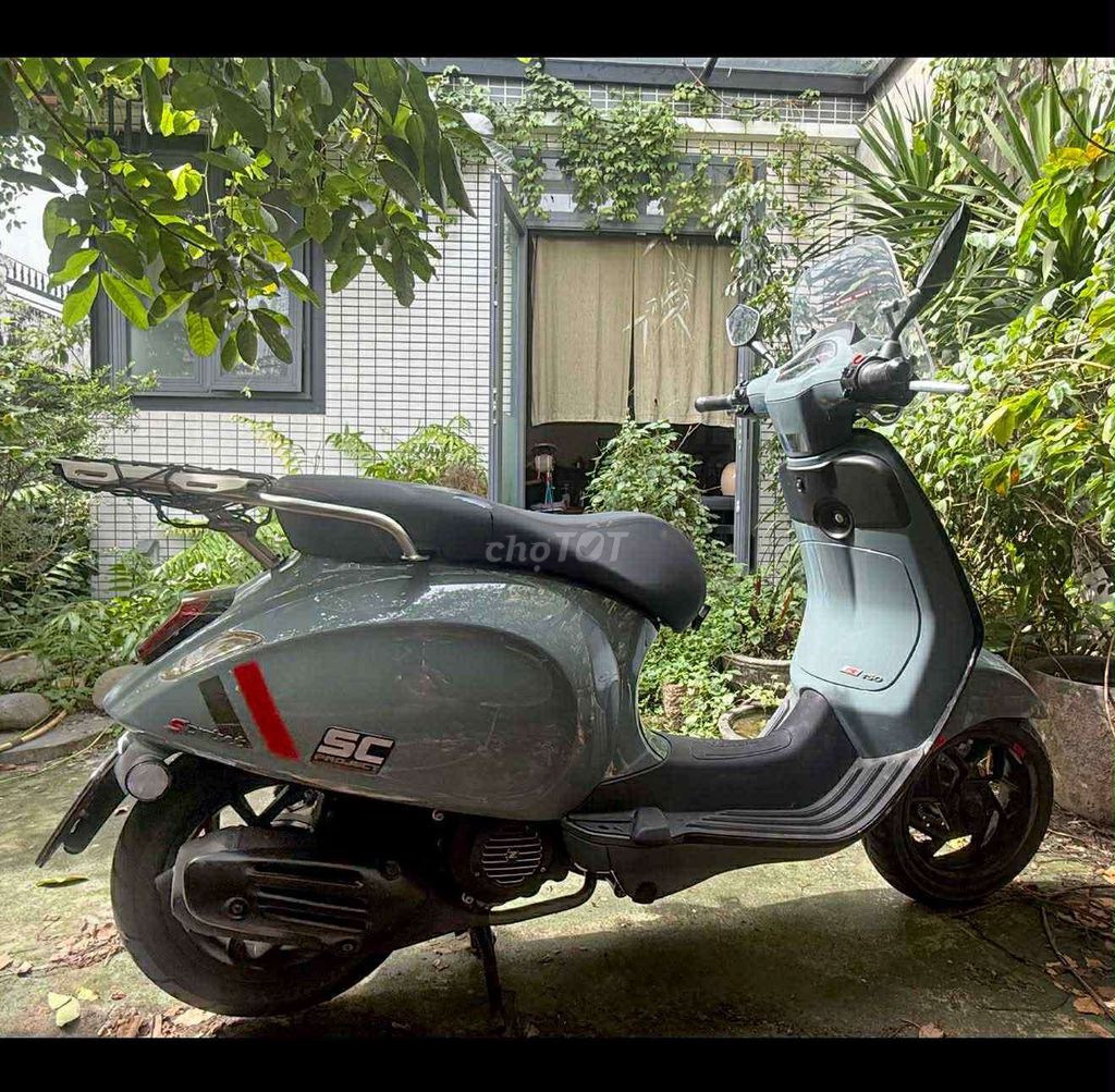 Piaggio Vespa Sprint 150 2025 Xám 500km. Mua bán Xe máy tại Quận 3 Tp Hồ Chí Minh được đăng bởi Lân Đặng hình 2