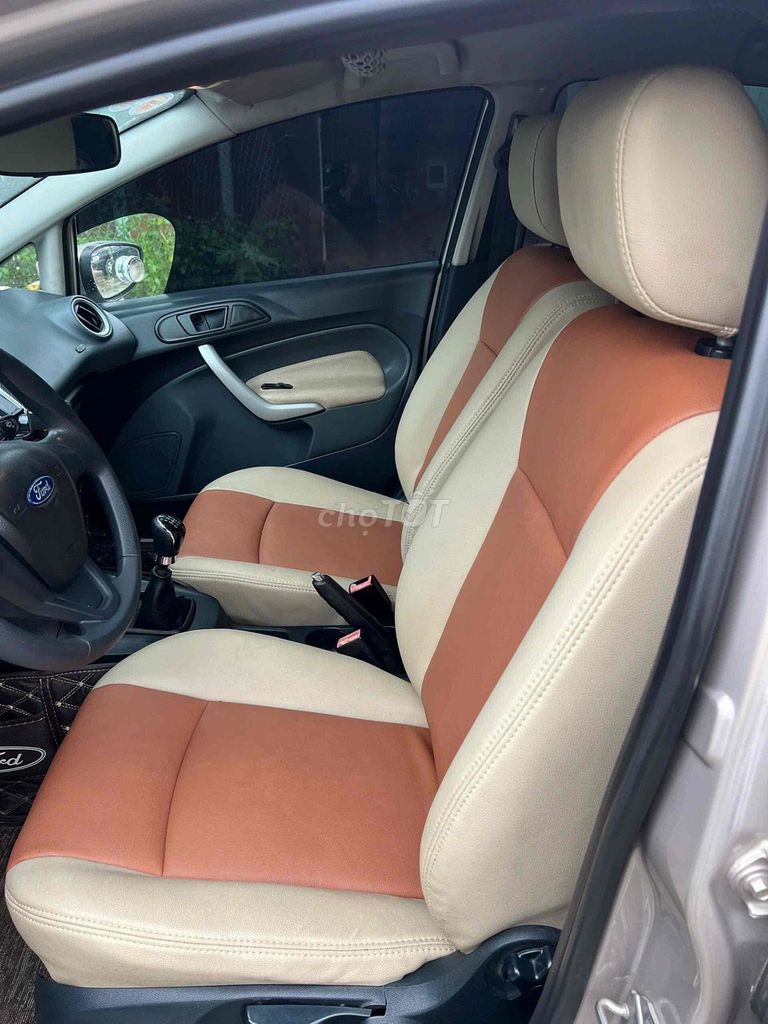 Ford Fiesta 2011 1.4 MT. Mua bán Ô tô tại Thị xã Bến Cát Bình Dương được đăng bởi Nguyên xe rẻ hình 6
