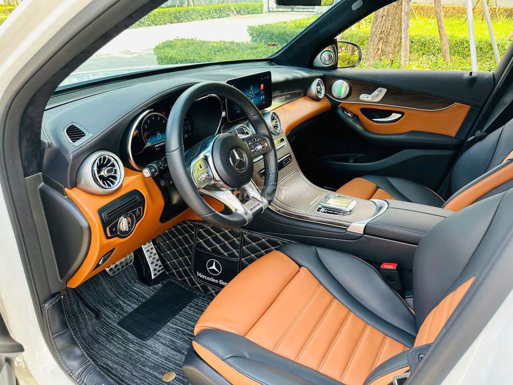 Mercedes glc200 4MATIC sx2021 - 22888 miles zin. Mua bán Ô tô tại Quận Bắc Từ Liêm Hà Nội được đăng bởi Phạm Bá Hướng hình 8