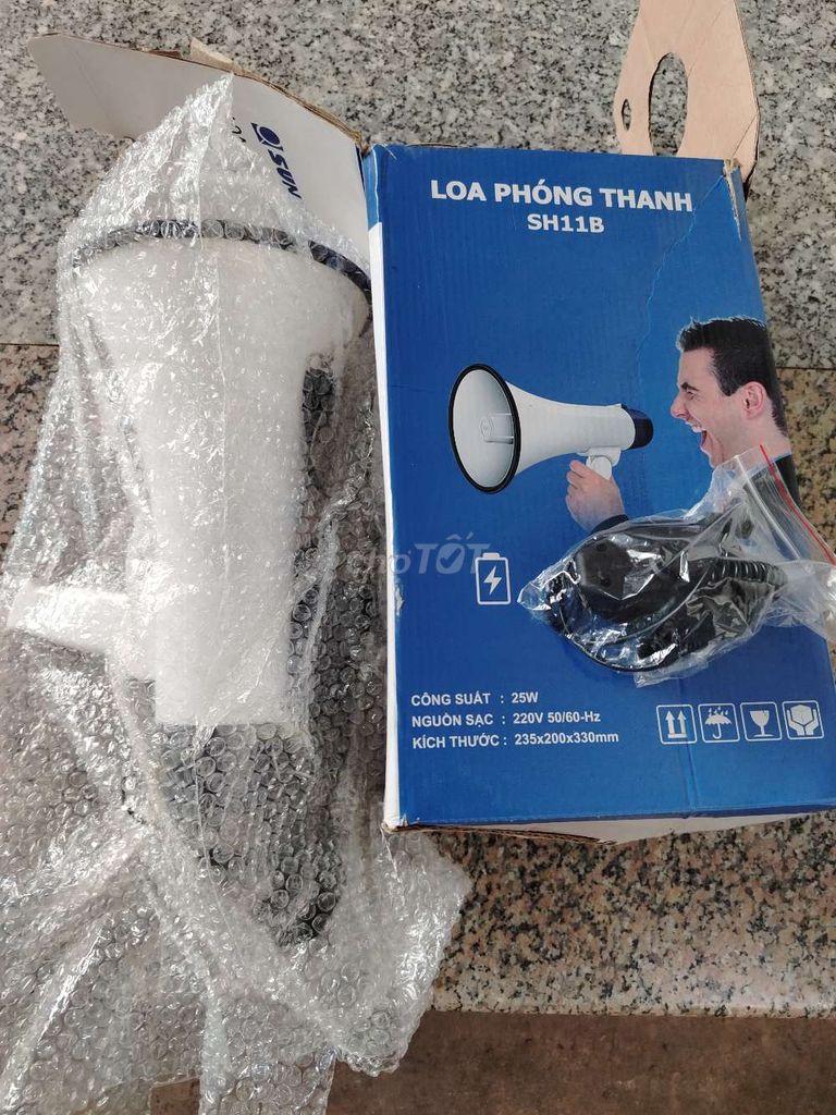 Loa phóng thanh Sunrise SH11B 25W Trắng xanh Mới. Mua bán Tivi, Âm thanh tại Thành phố Biên Hòa Đồng Nai được đăng bởi BinTomChip 368 hình 1