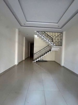 Аренда · 3 комн. · 100 м² · Quận Cẩm Lệ, ул. phan văn đáng