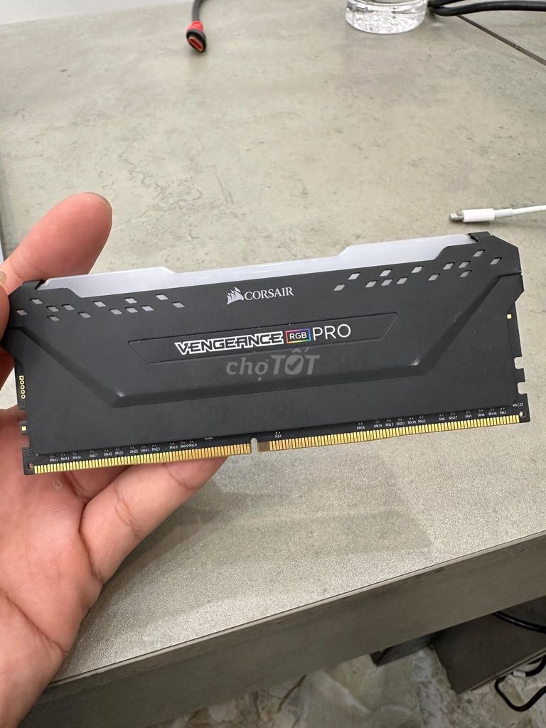 RAM Corsair VENGEANCE RGB PRO DDR4 8GB bus 3600Ghz. Mua bán Linh kiện (RAM, Card...) tại Quận Nam Từ Liêm Hà Nội được đăng bởi Bách hoá Mễ trì hình 1