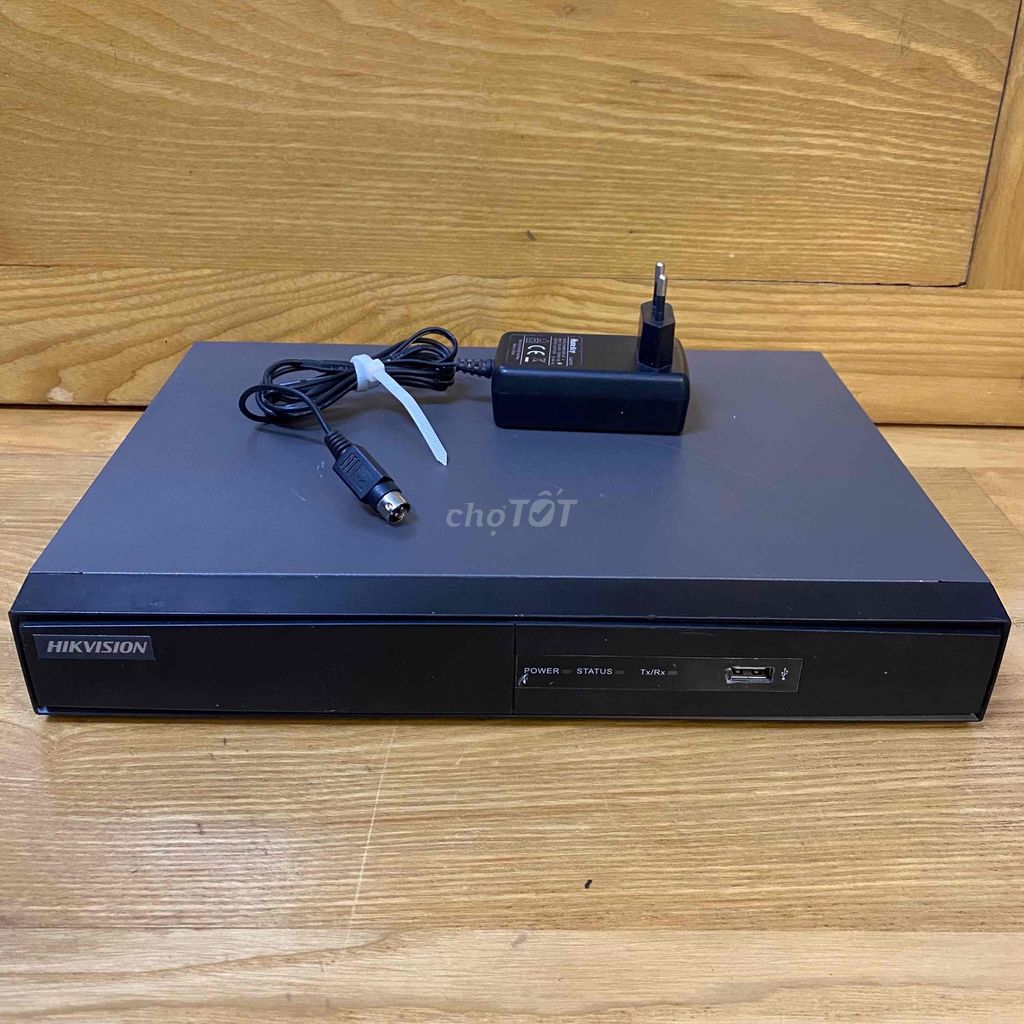 Đầu ghi camera 5 kênh Hikvision DS-7204HQHI-F1/N. Mua bán Máy ảnh, Máy quay tại Quận Đống Đa Hà Nội được đăng bởi Đồ cũ Hà Nội hình 1