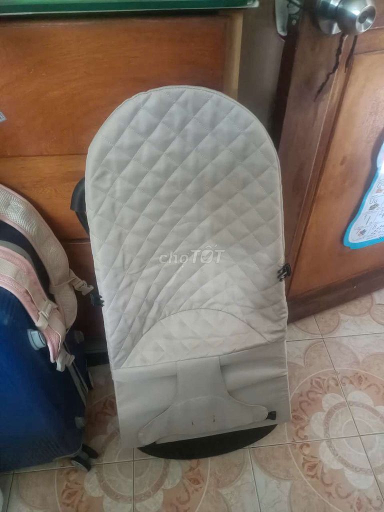 Ghế nhún và xe đẩy. Mua bán Mẹ và bé tại Quận 11 Tp Hồ Chí Minh được đăng bởi Hiểu Lam  hình 1
