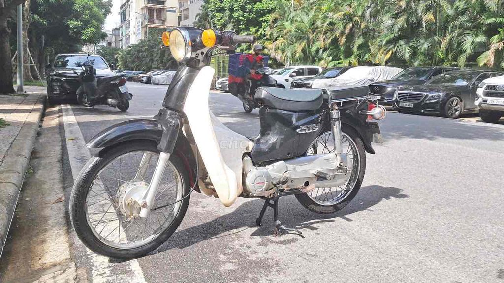 xe máy cub 50cc biển hà nội . xe máy êm và bốc .. Mua bán Xe máy tại Quận Hai Bà Trưng Hà Nội được đăng bởi bùi hữu liêm  hình 3